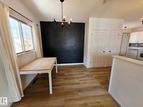 5204 43 Avenue, Leduc, AB - Indoor