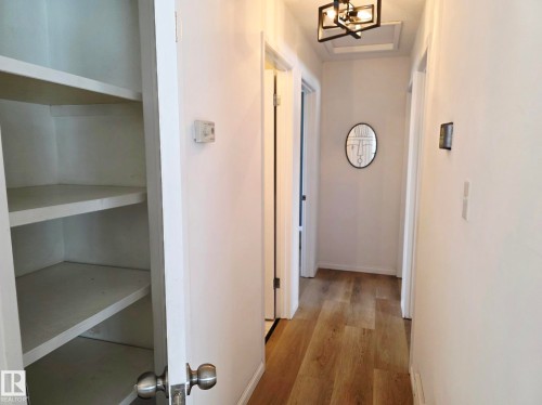 5204 43 Avenue, Leduc, AB - Indoor Photo Showing Other Room
