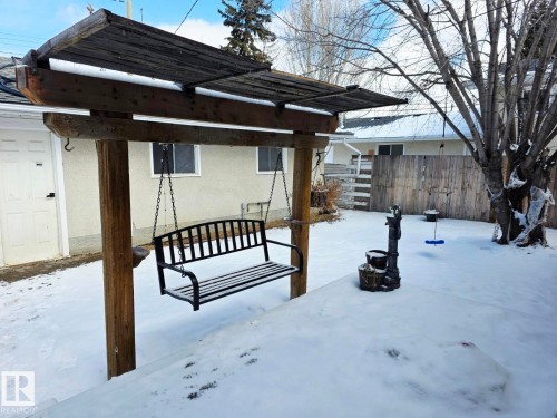 5204 43 Avenue, Leduc, AB - Outdoor