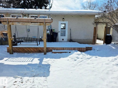 5204 43 Avenue, Leduc, AB - Outdoor