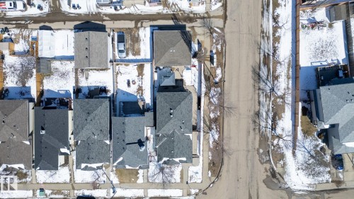 Image quality insufficient for description - 1904 36 Avenue, Edmonton, AB - 