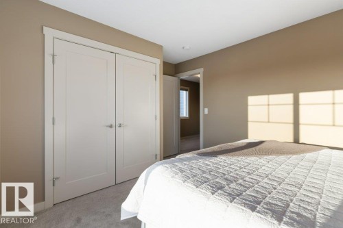 6 1391 Starling Drive, Edmonton, AB - Indoor Photo Showing Bedroom