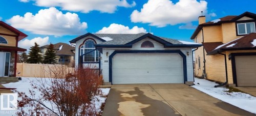 9218 163 Avenue, Edmonton, AB - Outdoor