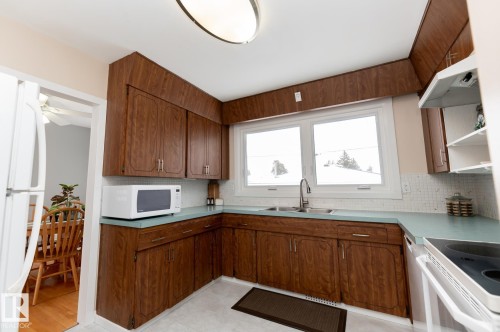 13503 111 Street, Edmonton, AB - Indoor Photo Showing Kitchen With Double Sink