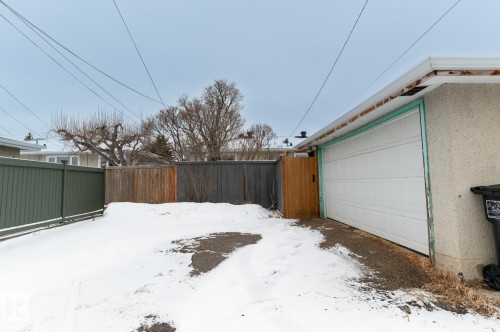 13503 111 Street, Edmonton, AB - Outdoor