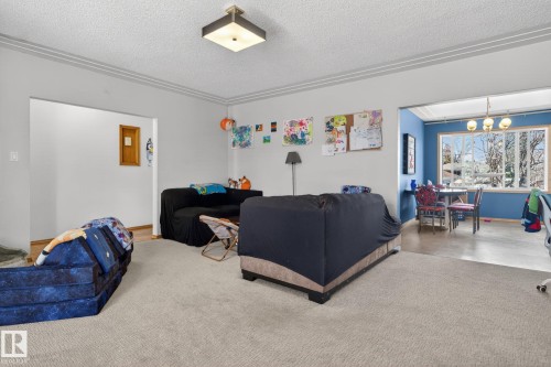 11227 103 Street, Edmonton, AB - Indoor