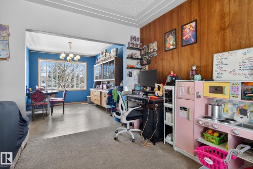 11227 103 Street, Edmonton, AB - Indoor Photo Showing Office