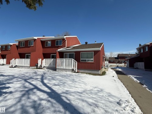 10654 Beaumaris Road, Edmonton, AB - Outdoor