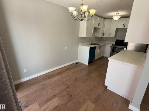 10654 Beaumaris Road, Edmonton, AB - Indoor Photo Showing Kitchen With Double Sink