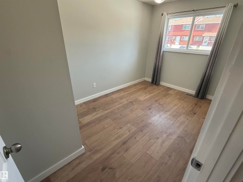 10654 Beaumaris Road, Edmonton, AB - Indoor Photo Showing Other Room