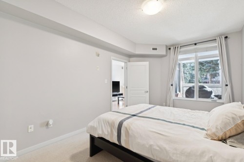 101 11140 68 Avenue, Edmonton, AB - Indoor Photo Showing Bedroom