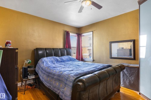 10838 110 Street, Edmonton, AB - Indoor Photo Showing Bedroom