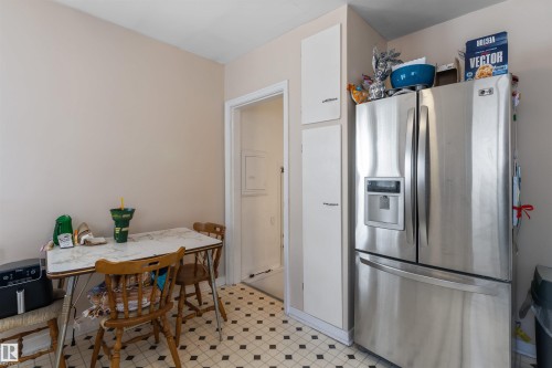 10838 110 Street, Edmonton, AB - Indoor Photo Showing Dining Room