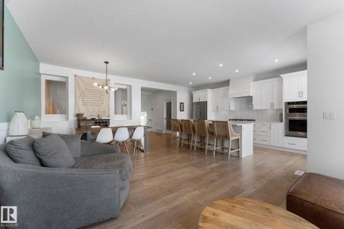 71 Nouveau Drive, St. Albert, AB - Indoor Photo Showing Living Room