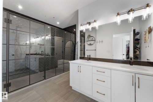 71 Nouveau Drive, St. Albert, AB - Indoor Photo Showing Bathroom