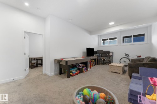 71 Nouveau Drive, St. Albert, AB - Indoor Photo Showing Other Room