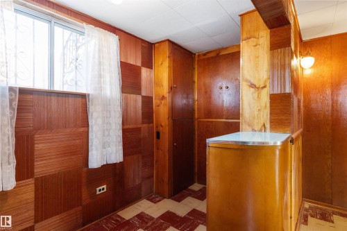 10842 110 Street, Edmonton, AB - Indoor Photo Showing Other Room