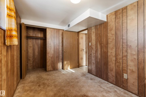 10842 110 Street, Edmonton, AB - Indoor Photo Showing Other Room