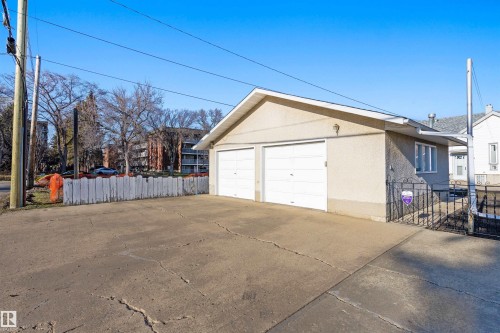 10842 110 Street, Edmonton, AB - Outdoor