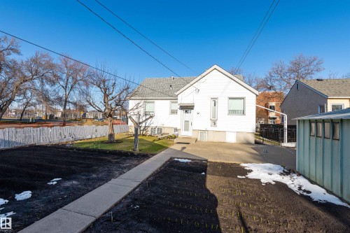 10842 110 Street, Edmonton, AB - Outdoor