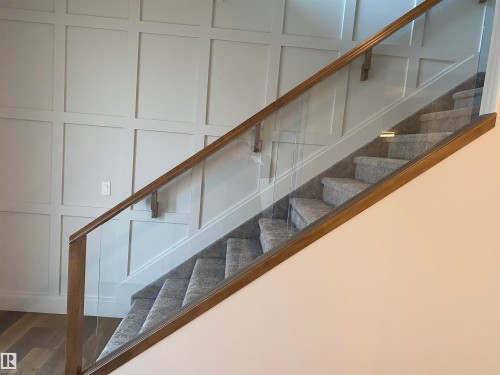 9515 75 Avenue, Edmonton, AB - Indoor Photo Showing Other Room