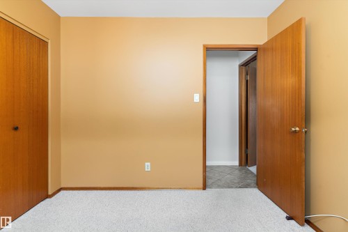 9411 68A Street, Edmonton, AB - Indoor Photo Showing Other Room