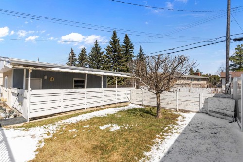 9411 68A Street, Edmonton, AB - Outdoor