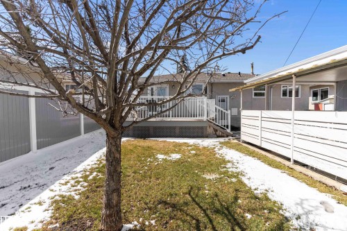 9411 68A Street, Edmonton, AB - Outdoor