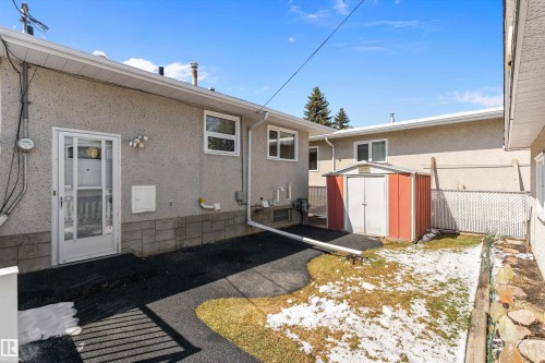9411 68A Street, Edmonton, AB - Outdoor With Exterior