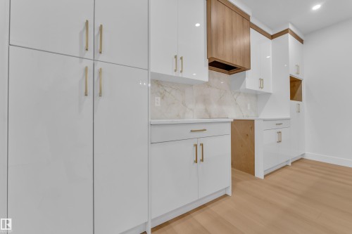 456 Crystal Creek Link, Leduc, AB - Indoor
