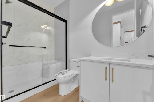 456 Crystal Creek Link, Leduc, AB - Indoor Photo Showing Bathroom