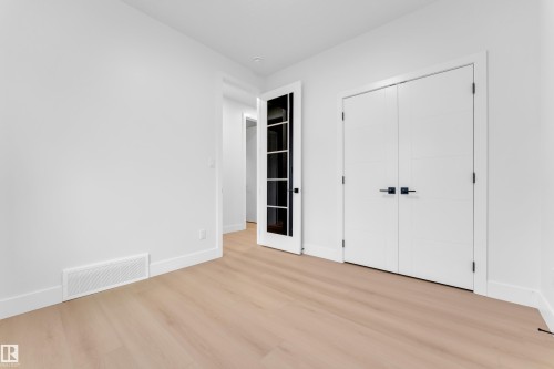 456 Crystal Creek Link, Leduc, AB - Indoor Photo Showing Other Room