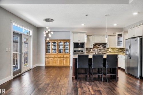 3 61 Lafleur Drive, St. Albert, AB - Indoor Photo Showing Kitchen With Upgraded Kitchen