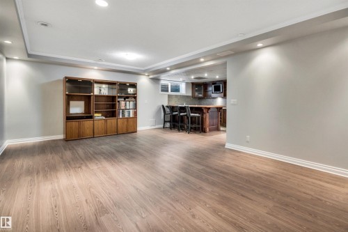 3 61 Lafleur Drive, St. Albert, AB - Indoor
