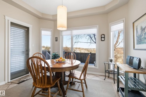 12 577 Butterworth Way, Edmonton, AB - Indoor Photo Showing Dining Room