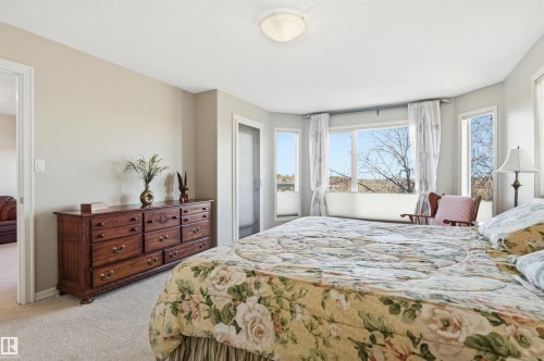 12 577 Butterworth Way, Edmonton, AB - Indoor