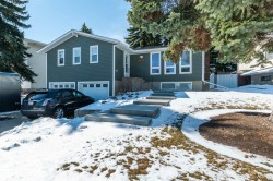 17 GLENGARRY Crescent Sherwood Park, AB T8A 3A1