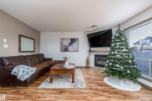 152 Easton Road, Edmonton, AB - Indoor Photo Showing Living Room With Fireplace