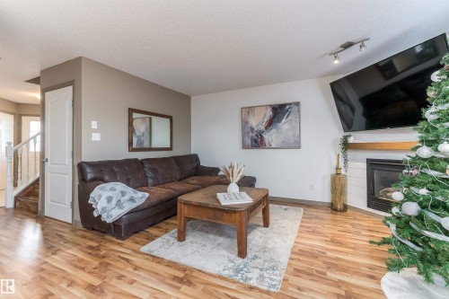 152 Easton Road, Edmonton, AB - Indoor Photo Showing Living Room With Fireplace