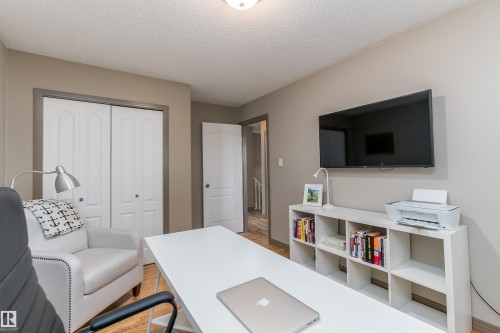 152 Easton Road, Edmonton, AB - Indoor