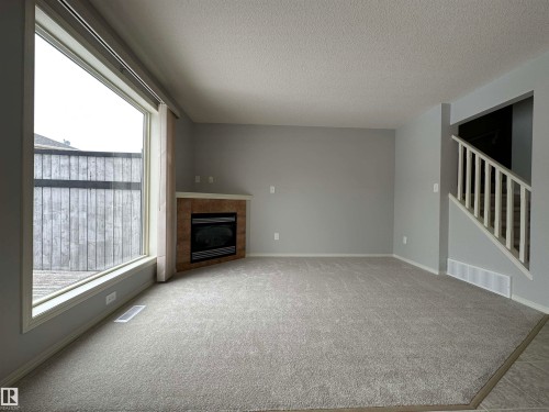16122 131A Street, Edmonton, AB - Indoor With Fireplace