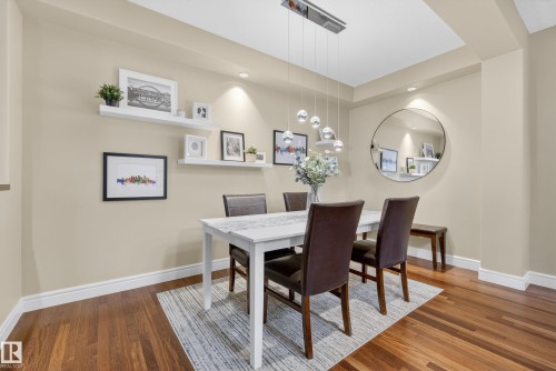 10209 90 Street, Edmonton, AB - Indoor Photo Showing Dining Room