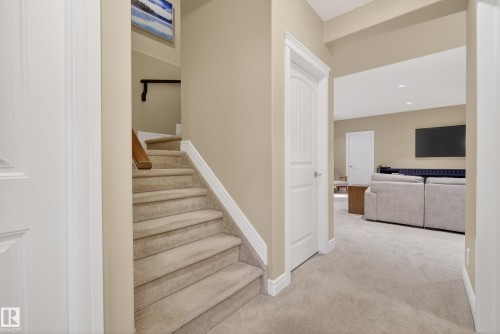 10209 90 Street, Edmonton, AB - Indoor Photo Showing Other Room