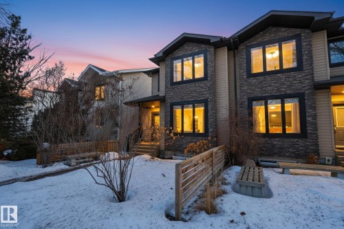 10209 90 Street, Edmonton, AB - Outdoor