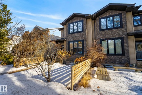 10209 90 Street, Edmonton, AB - Outdoor