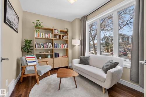 10209 90 Street, Edmonton, AB - Indoor