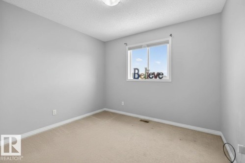 7704 16 Avenue, Edmonton, AB - Indoor Photo Showing Other Room