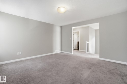 3875 Agar Green, Edmonton, AB - Indoor Photo Showing Other Room