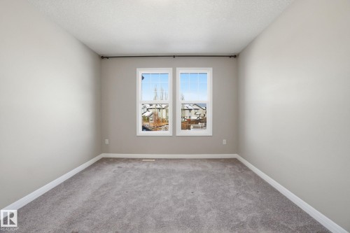 3875 Agar Green, Edmonton, AB - Indoor Photo Showing Other Room