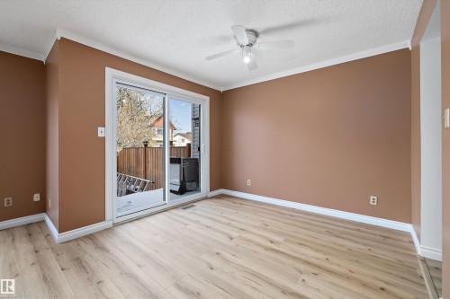 17423 92 Avenue, Edmonton, AB - Indoor Photo Showing Other Room